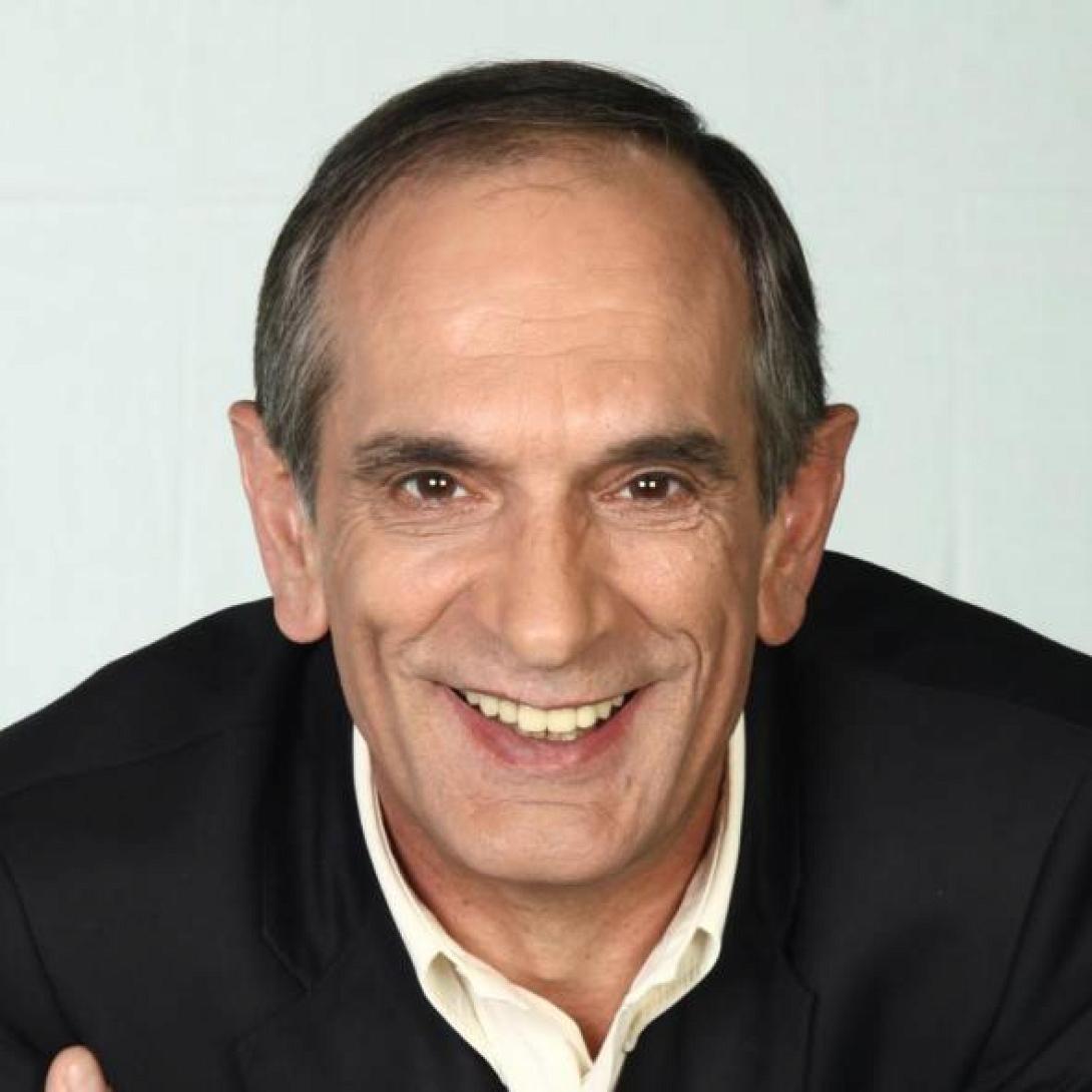 χαρης μποτσαρης