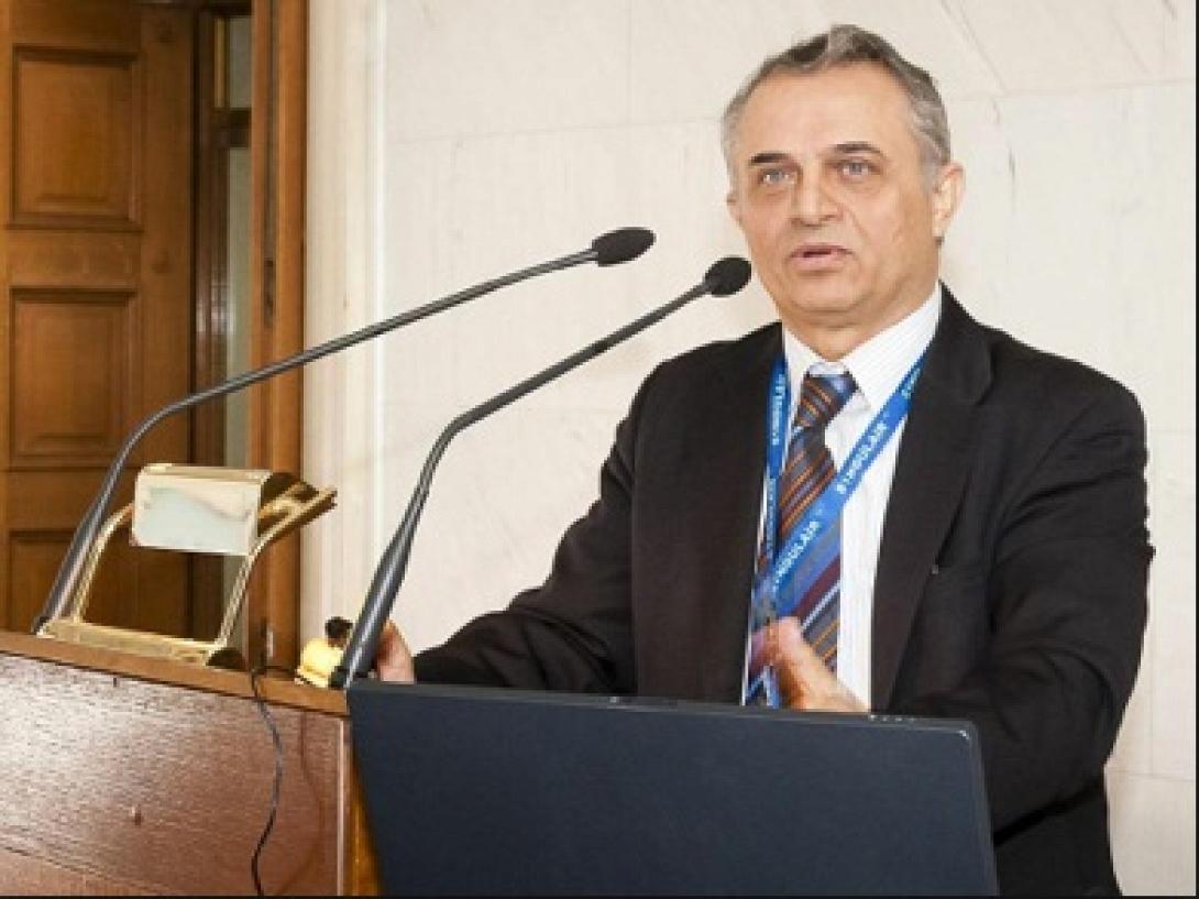 Ξεχώρισε Έλληνας καθηγητής πνευμονολογίας στο Διεθνές Συνέδριο στο Μόναχο