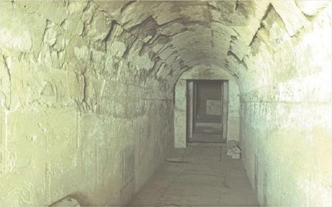 ταφος ολυμπιαδας