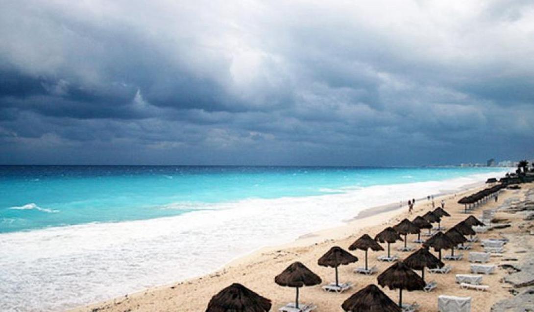 βροχή παραλία