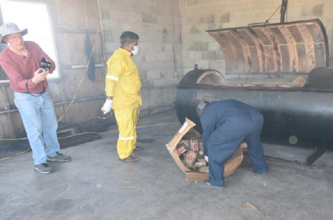 Tο φορτίο με τα 649 κιλά κοκαϊνης αποτεφρώθηκε / Φωτογραφία: Facebook / MIPD