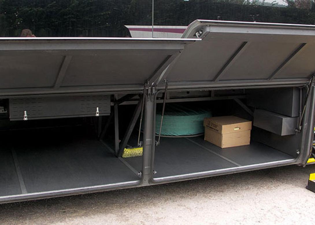 bus_luggage.jpg