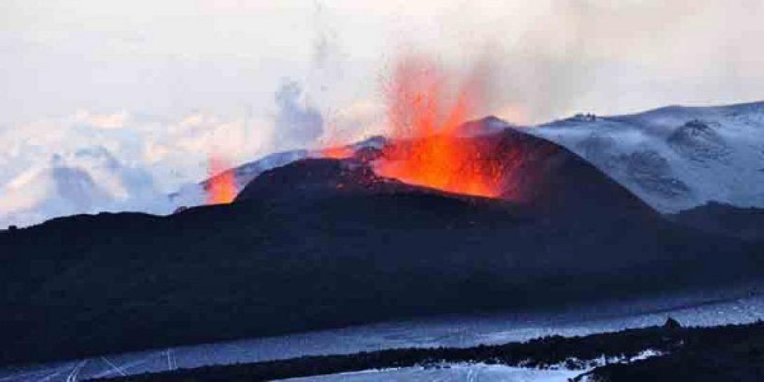 Ισλανδία: Νέα έκρηξη του ηφαιστείου Μπαρνταρμπούνγκα