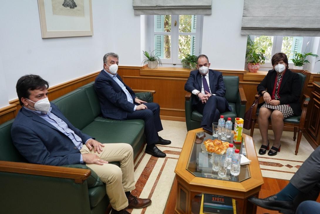 Επίσκεψη του Υπουργού Ναυτιλίας στην Περιφέρεια