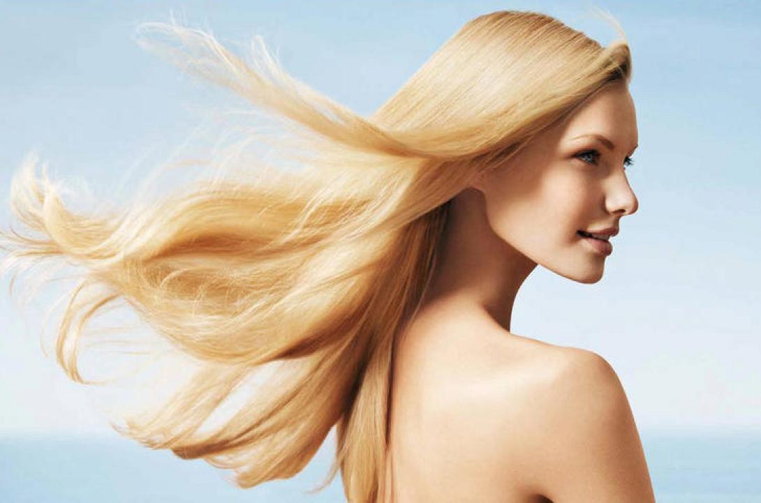 γυναίκα μαλλιά θάλασσα