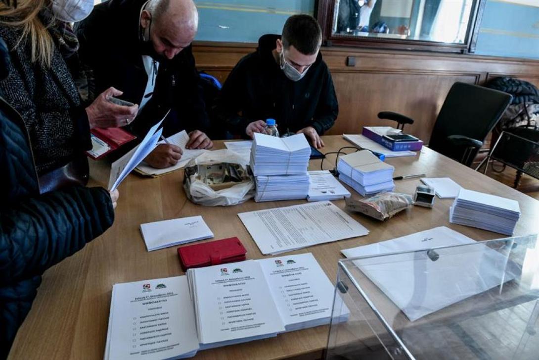 Εκλογές στο ΚΙΝΑΛ