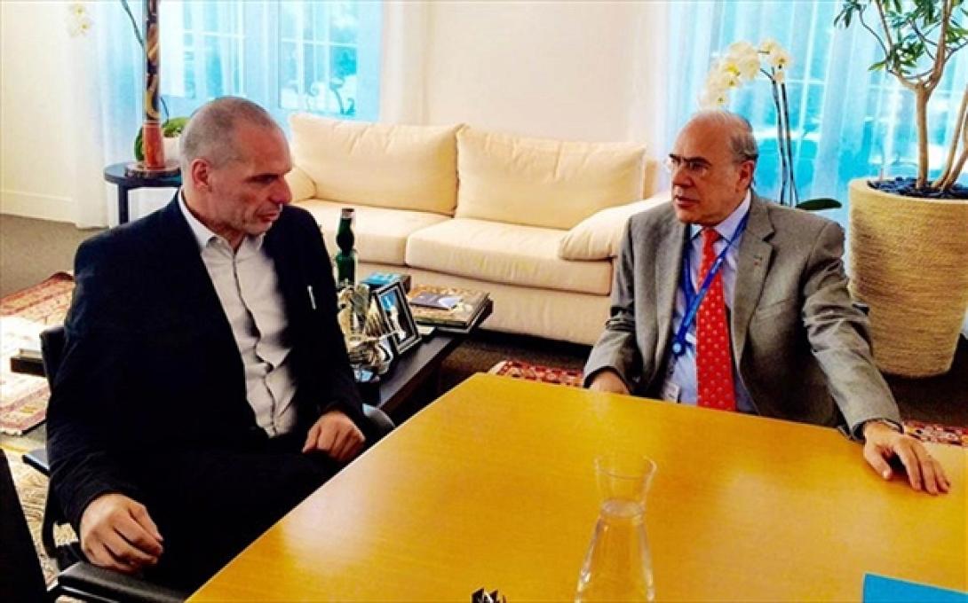 γκουρια βαρουφακης