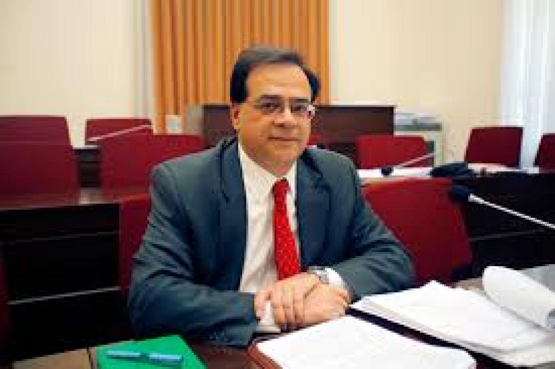 Χαρδούβελης στην Καθημερινή: Η Ελλάδα οδεύει προς το τέλος του Προγράμματος Προσαρμογής