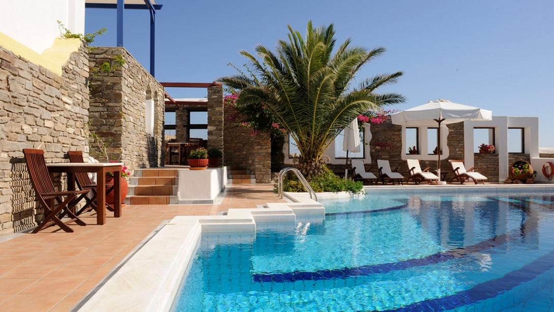 "Στο σφυρί" βγάζουν Τράπεζες ξενοδοχεία στην Κρήτη