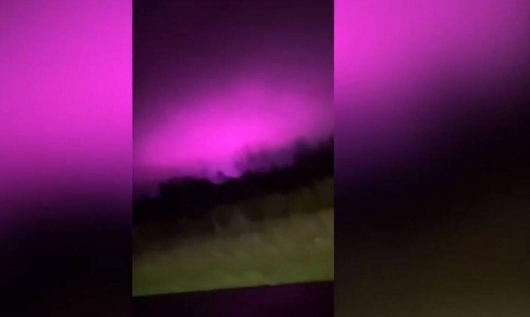 ουρανός στην πόλη Wheatfield