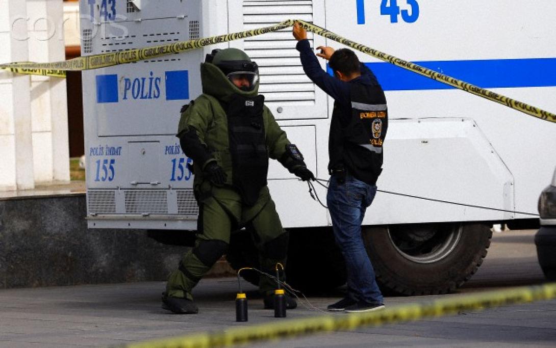 Κωνσταντινούπολη: Μια βόμβα εξερράγη και δύο εξουδετερώθηκαν