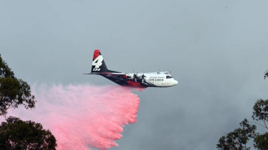 Το πυροσβεστικό αεροσκάφος