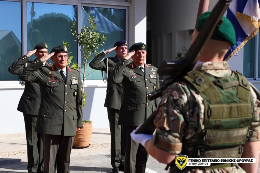 Ο Στρατηγός Κωνσταντίνος Φλώρος συνόδευσε τον Υπουργό Εθνικής Άμυνας στην Κύπρο, κατά τη συμμετοχή τους στις εκδηλώσεις Μνήμης για την τουρκική εισβολή της 20ης Ιουλίου 1974.