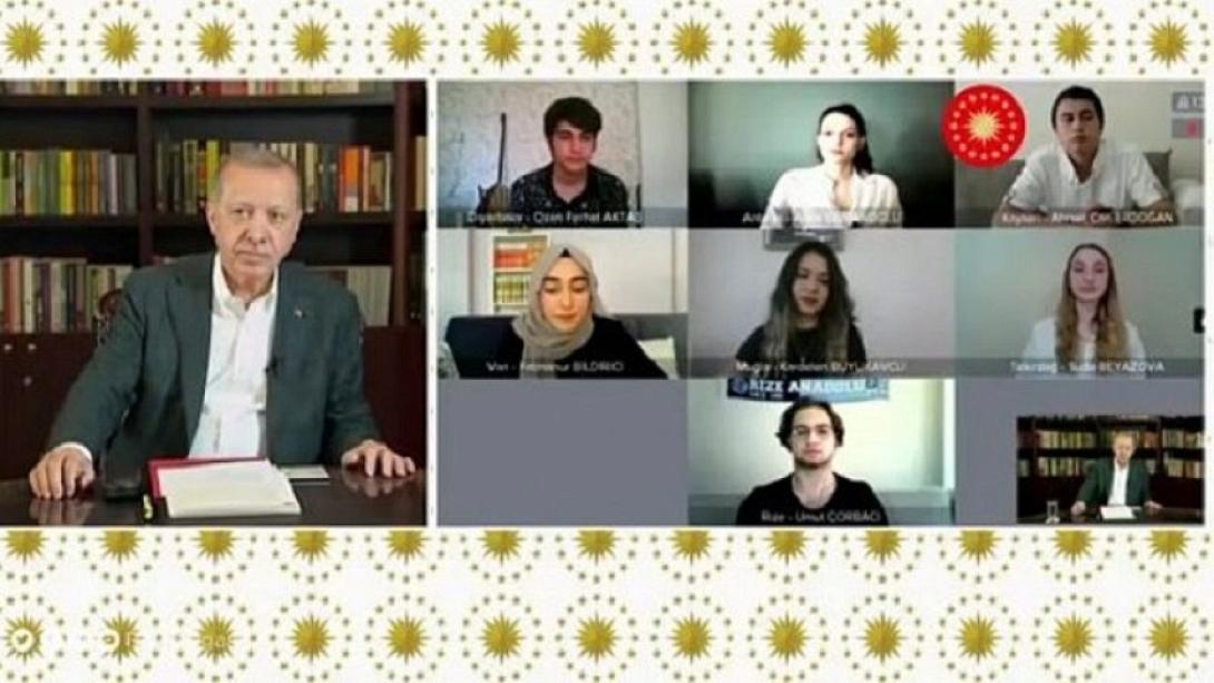 Ερντογάν τηλεδιάσκεψη με νέους