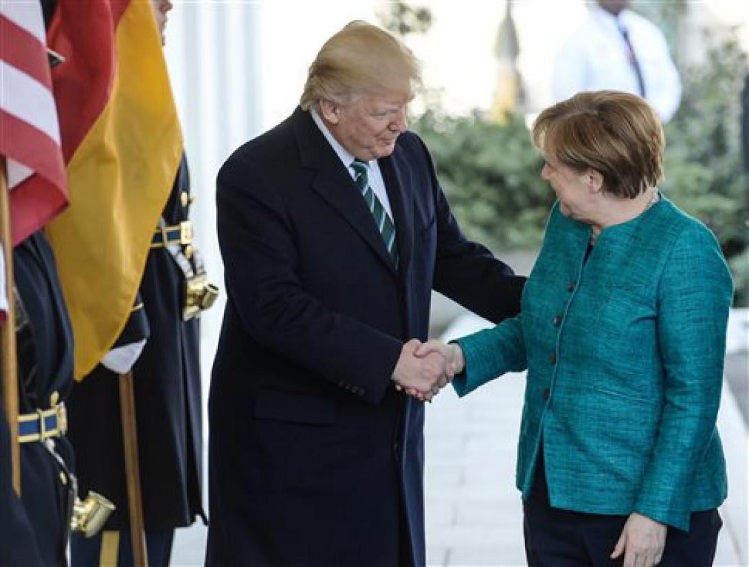 μερκελ τραμπ.jpg