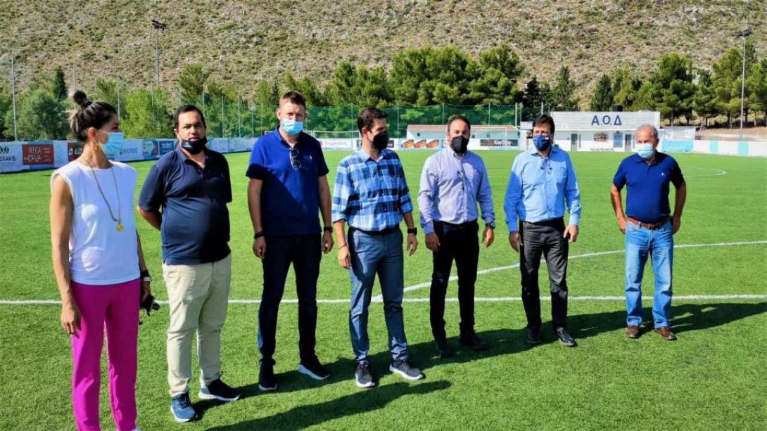 Ο Αντιπεριφερειάρχης Ηρακλείου επισκέφθηκε τα γήπεδα
