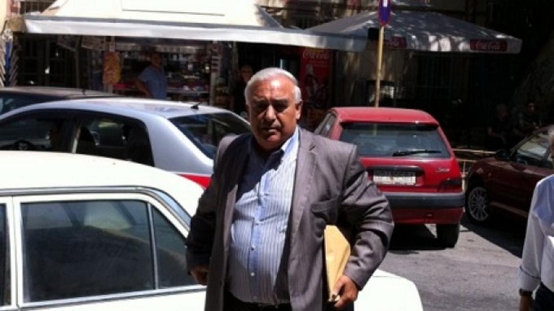 Διακοπή συνεργασίας Αποκεντρωμένης διοίκησης με γνωστό δικηγόρο