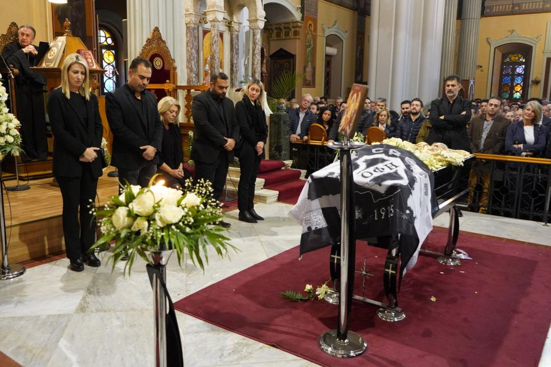 κηδεια Γιωργος Δεικτακης.jpg