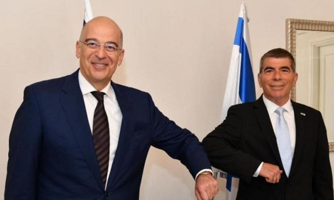 Δένδιας - Ασκενάζι