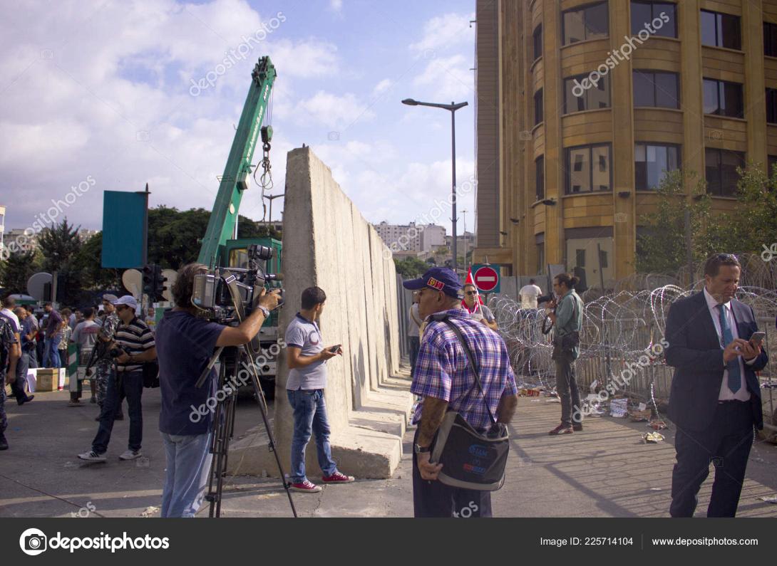 depositphotos_225714104-stock-photo-beirut-lebanon-august-2015-lebanese.jpg