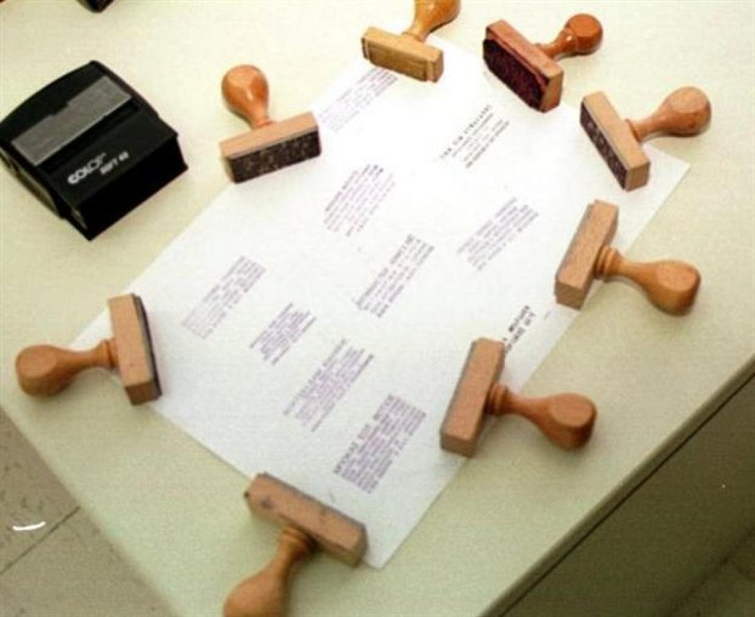 Κινητοποιήσεις της ΑΔΕΔΥ και στη Κρήτη για τις απολύσεις-διαθεσιμότητες