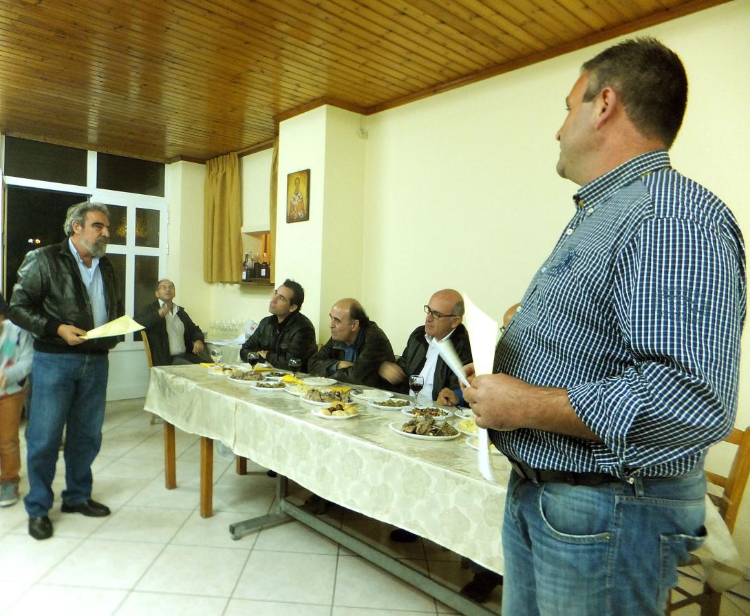 Ερασιτέχνες εραστές του κρασιού διαγωνίστηκαν στην Μονή του Μαλεβιζίου