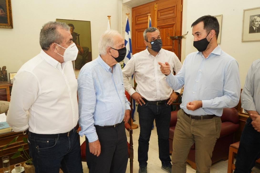 Δήμαρχος - Χαρίτσης