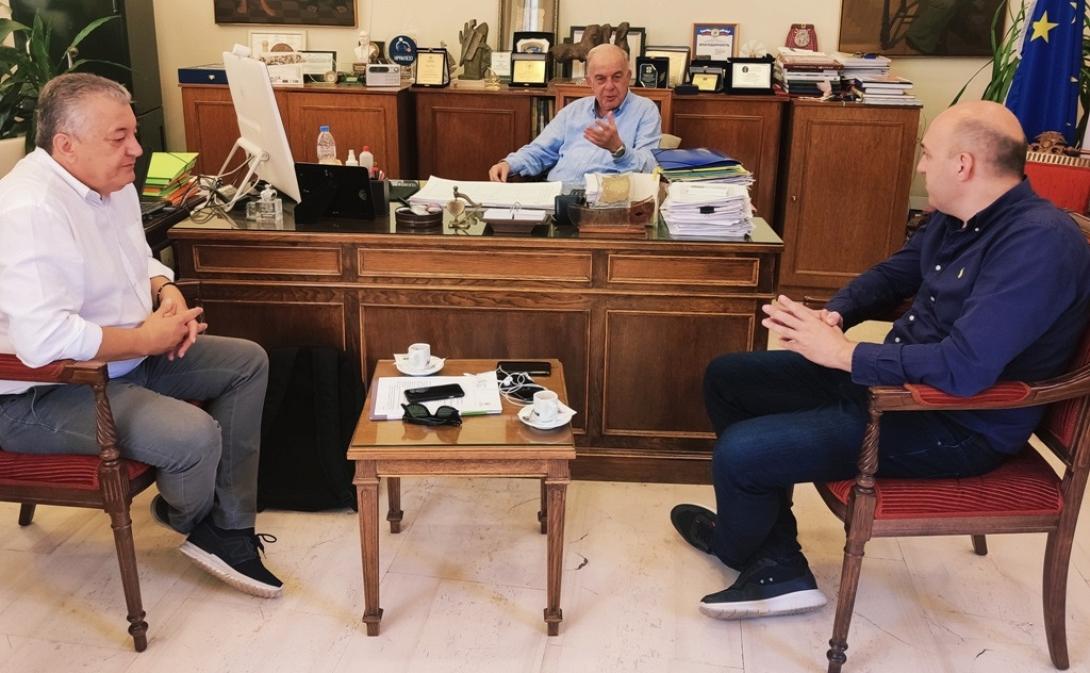 Λαμπρινός - ΕΣΔΑΚ