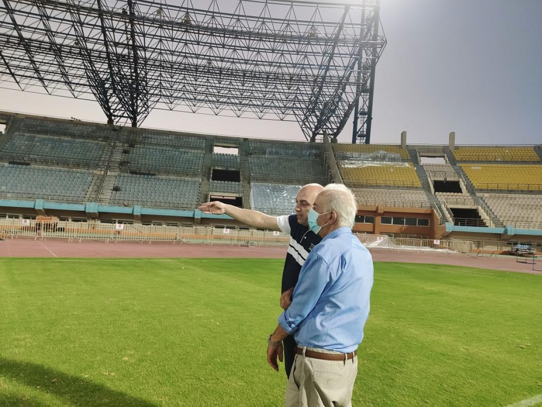 ΠΑΓΚΡΗΤΙΟ - ΛΑΜΠΡΙΝΟΣ