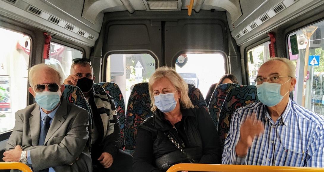 λαμπρινός mini bus