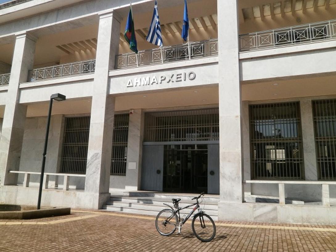 Ροζ... το δημαρχείο Ξάνθης, στον αγώνα για τον καρκίνο του μαστού