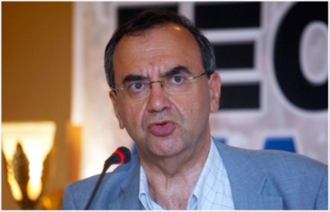 Δ. Στρατούλης: Όσα είχε συμφωνήσει η προηγούμενη κυβέρνηση με την τρόικα δεν ισχύουν