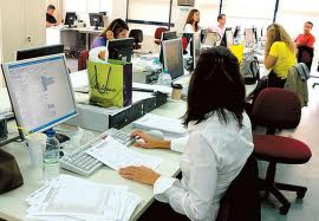 «Παγώνει» η αξιολόγηση των δημόσιων υπαλλήλων