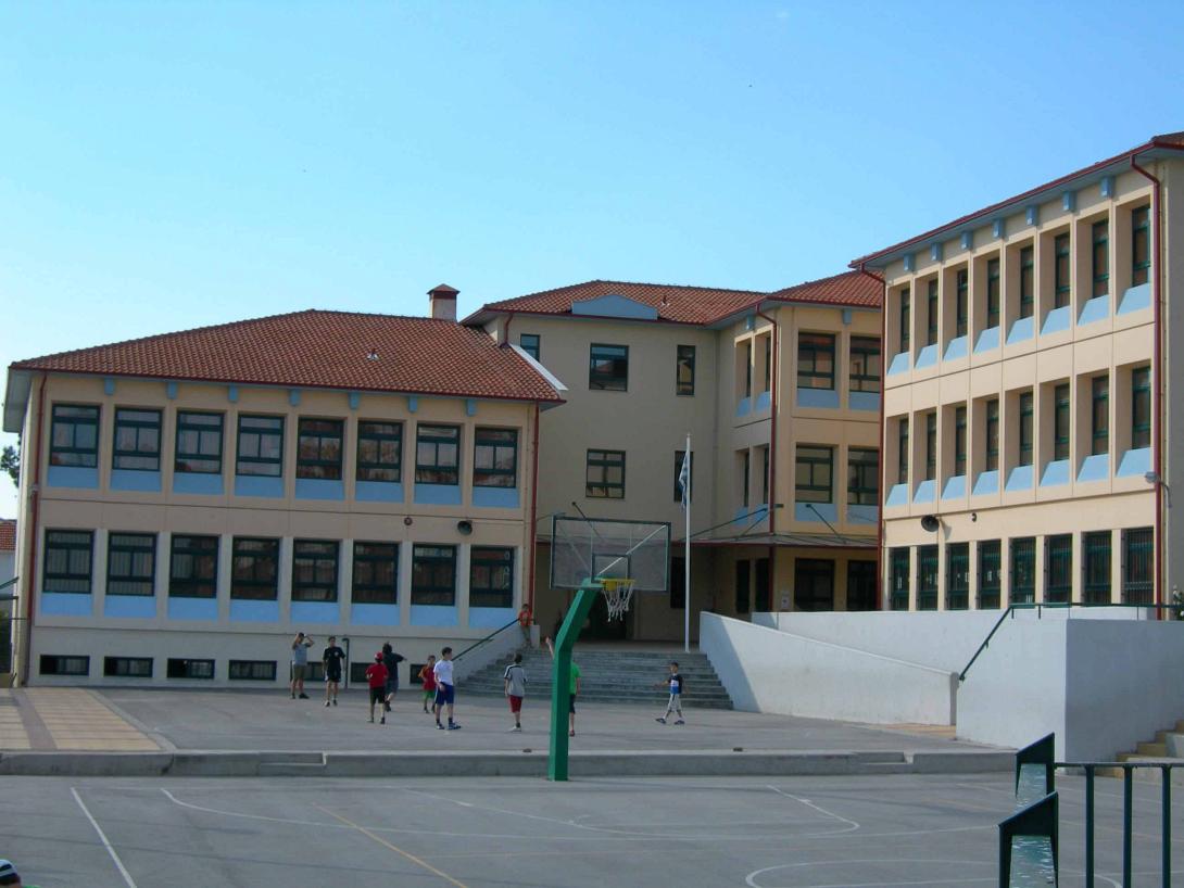 "Οι διευθυντές σχολείων του Ρεθύμνου καλούνται ... για αξιολόγηση"