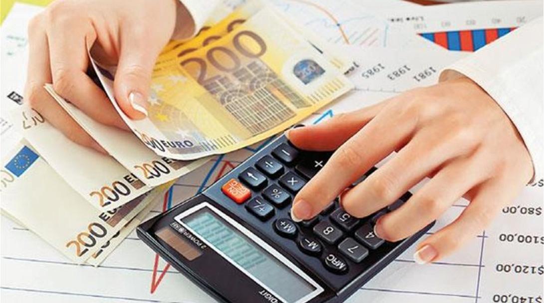 100 δόσεις για χρέη έως 15.000 ευρώ και ελάχιστη μηνιαία καταβολή τα 50 ευρώ 