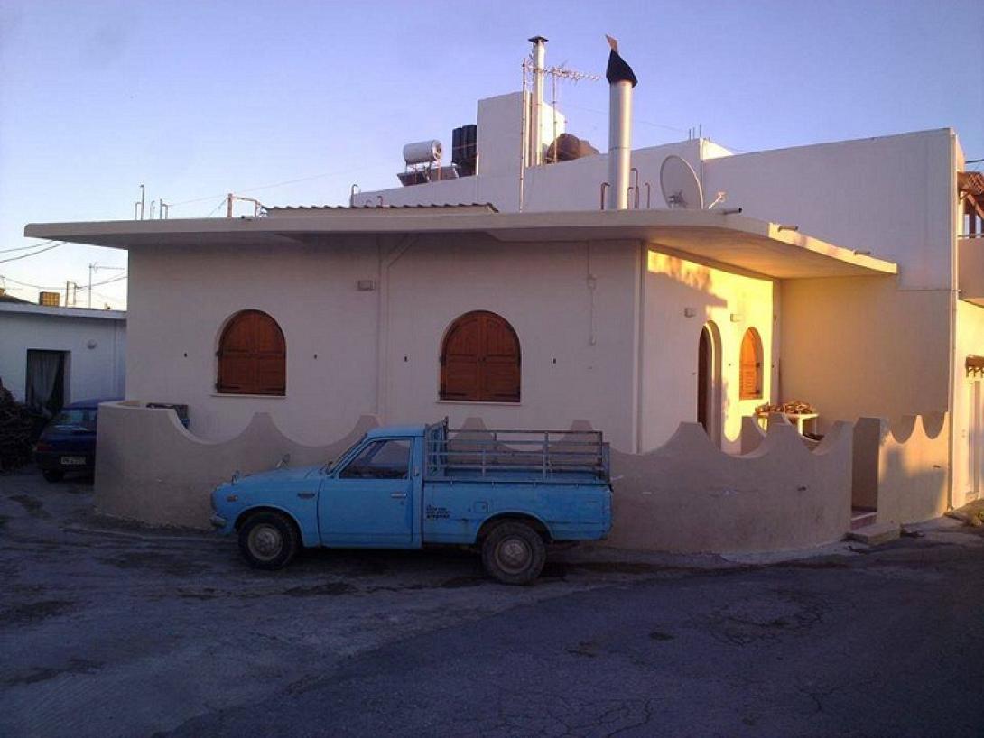 Το αυτοκίνητο αυτό κλάπηκε από το Δραπέτι