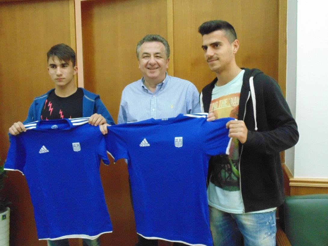 αρναουτακης, ποδοσφαιρο