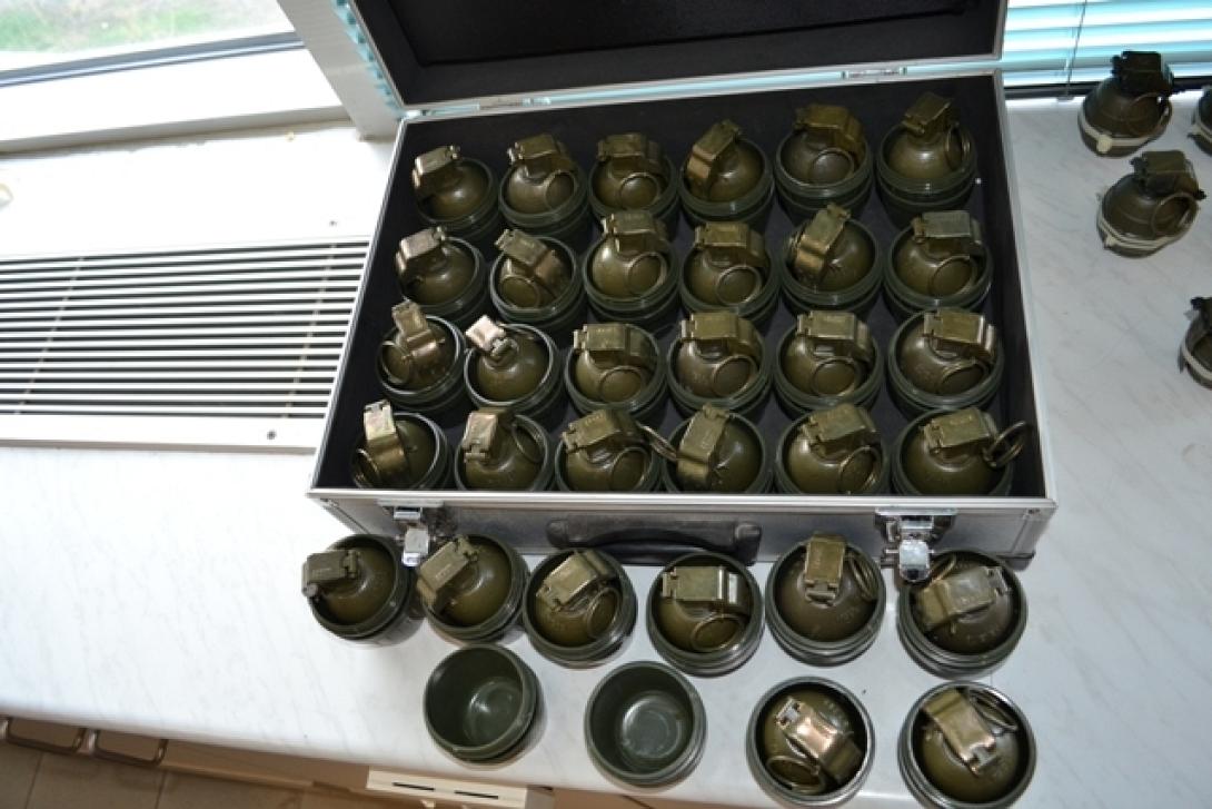 καστέλι όπλα