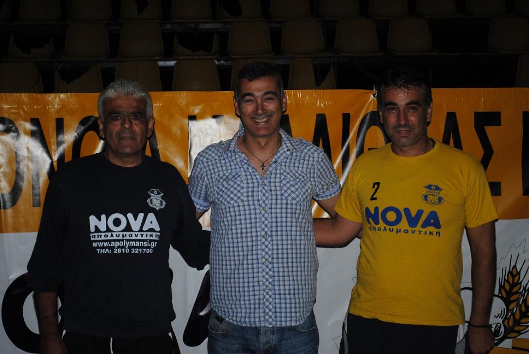 Ατματζίδης: «Γυρίζω για να προλάβω το… μουντιάλ»