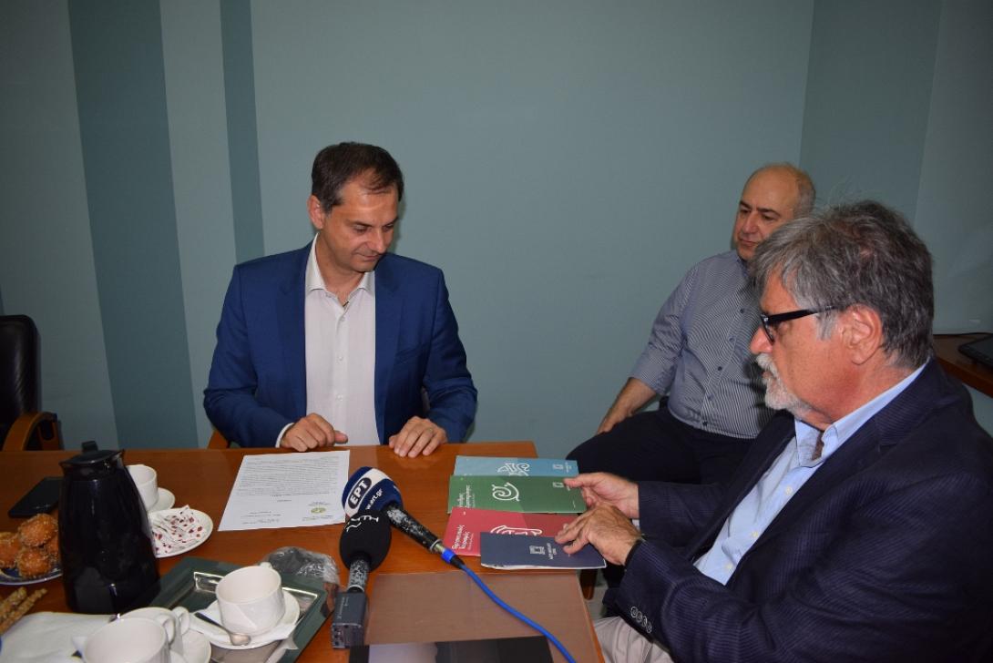 θεοχάρης - Αγιος Νικόλαος