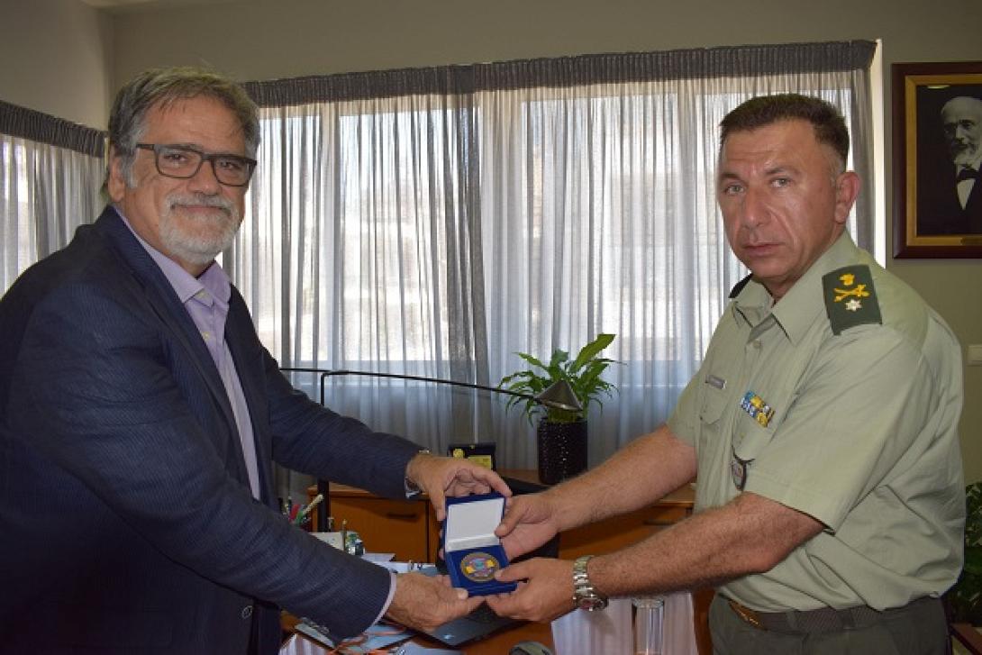 Ταξίαρχος - Δήμαρχος