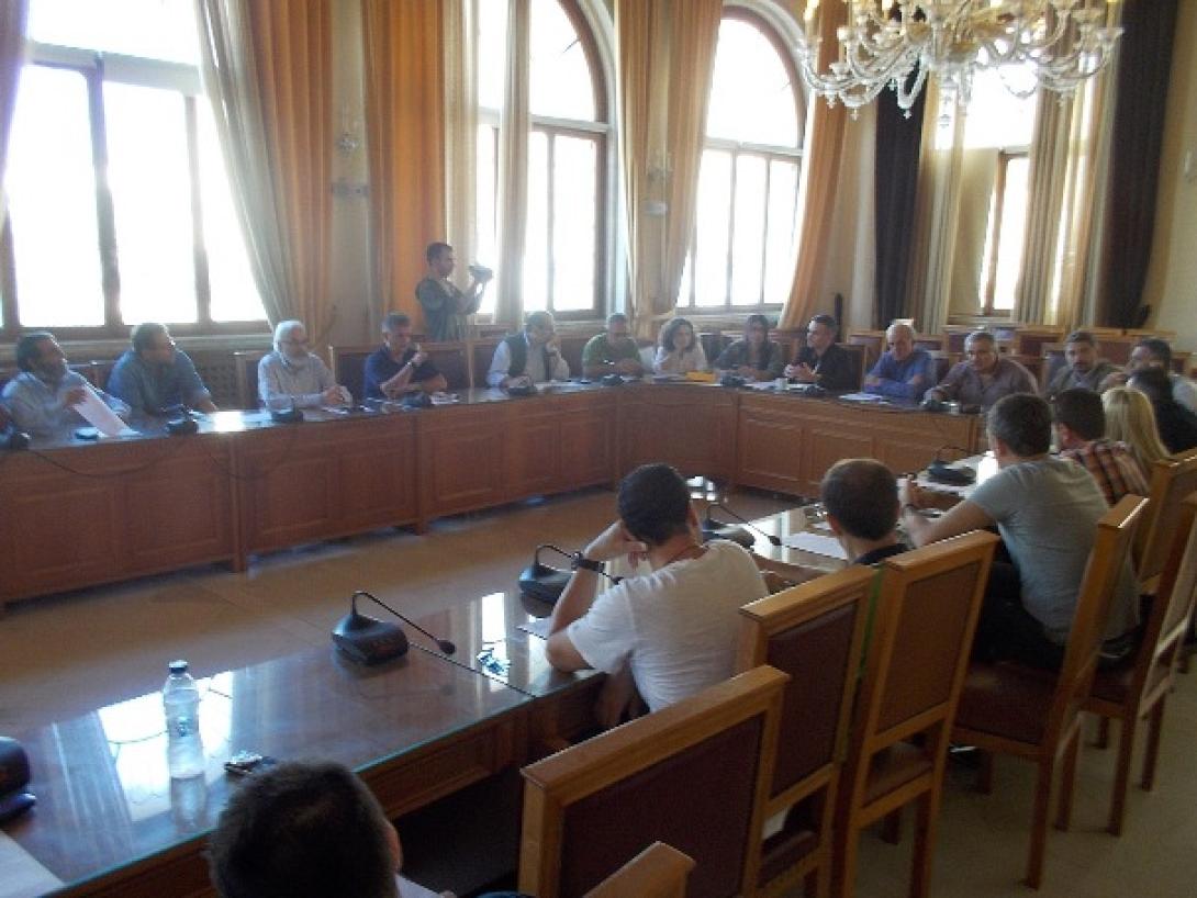 Β.Λαμπρινός σε καταστηματάρχες: Βοηθήστε να αλλάξουμε την πόλη