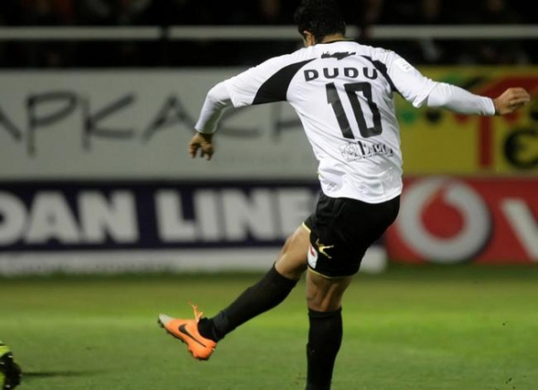 Ντουντού: Βραβείο στο ντεμπούτο του (video)