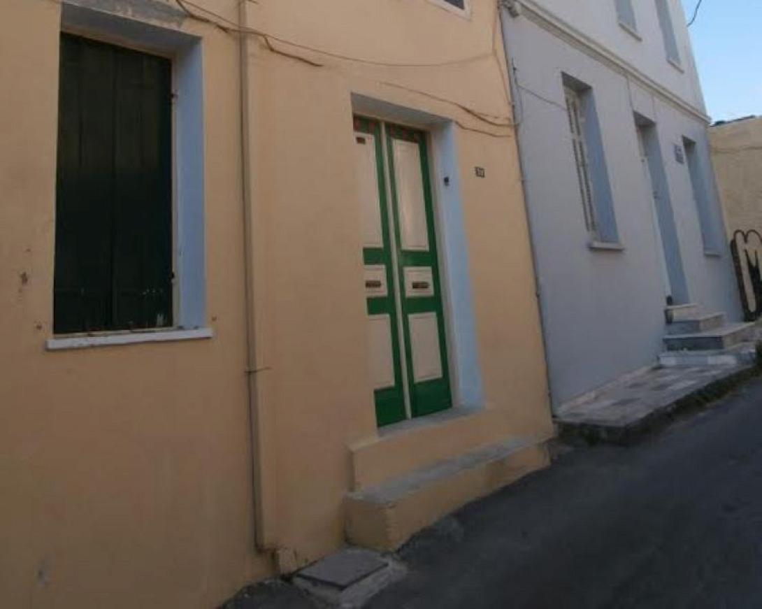 Το ρατσιστικό γράμμα σε ελληνικό εστιατόριο και η υγιής αντίδραση των Γερμανών