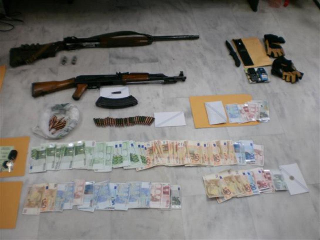 Σε χρόνο ρεκόρ η εξιχνίαση των δύο ληστειών - "Εμπειροι" οι συλληφθέντες