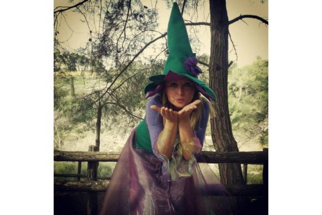 Οι "Καλικάντζαροι" της Ελένης Μπετεινάκη θα ακουστούν μέχρι τις Βρυξέλλες