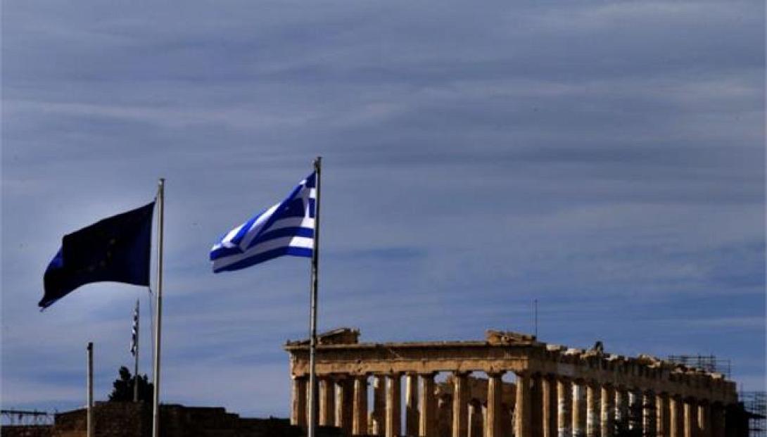 Γραμμή στήριξης για την Ελλάδα μόνο αν την βάλουν στο στόχαστρο κερδοσκόποι