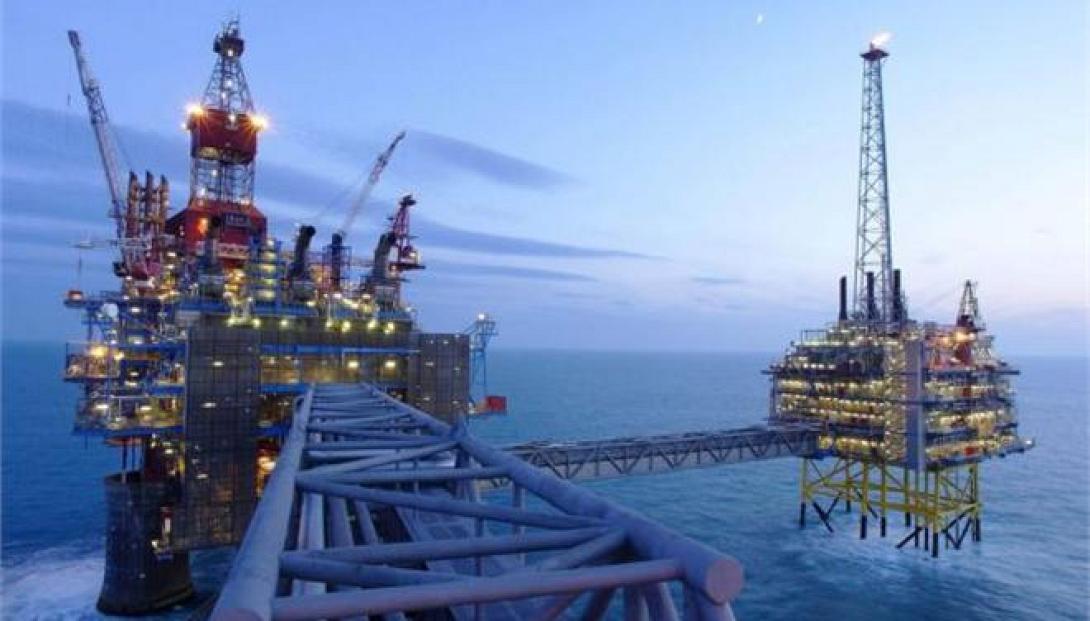 ελληνικά πετρέλαια