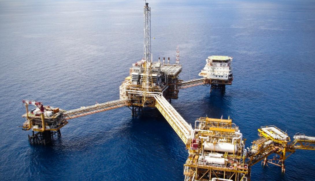 Στην εφημερίδα της Ε.Ε. η προκήρυξη για έρευνες υδρογονανθράκων στη δυτική Ελλάδα