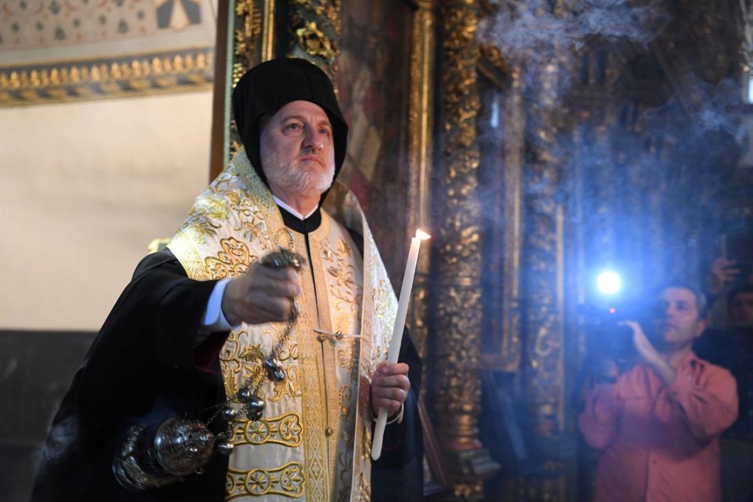 αρχιεπισκοπος αμερικης ελπιδοφορος.jpg